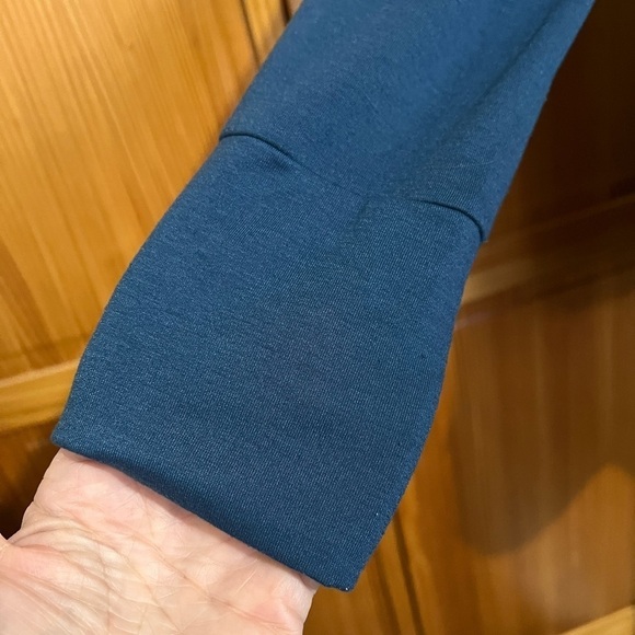 LuLaRoe Large Blue Hooded Sweatshirt Gryffindor Harry Potter Kangaroo Pouch - Picture 6 of 8